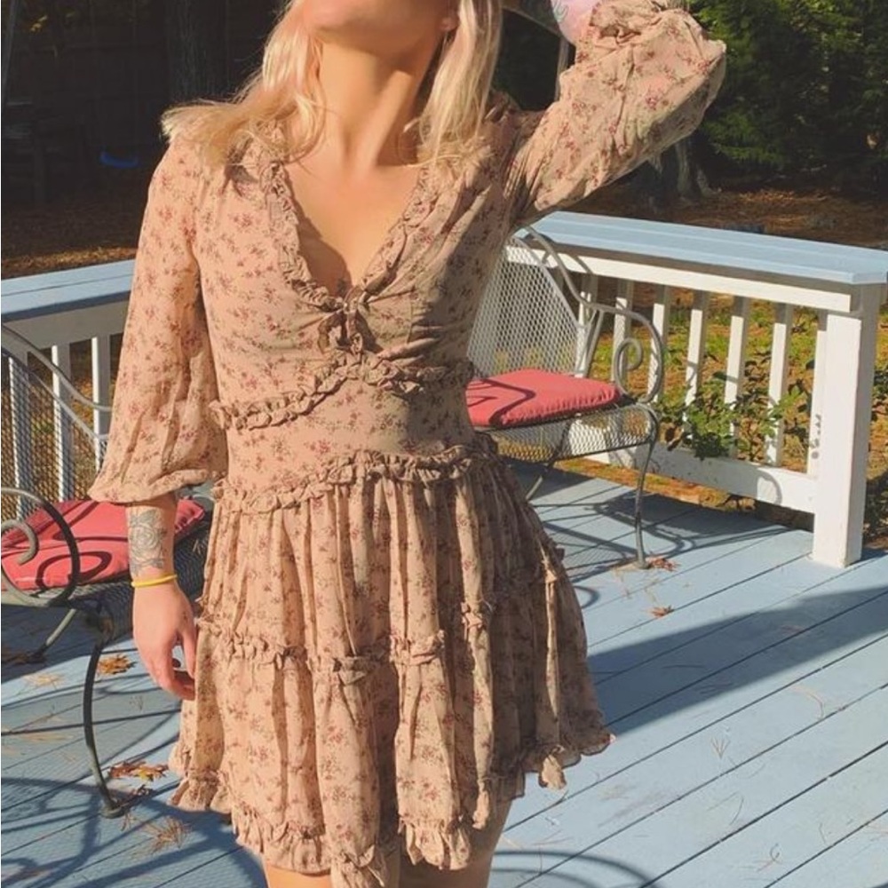 Floral long sleeve vintage inspired dress